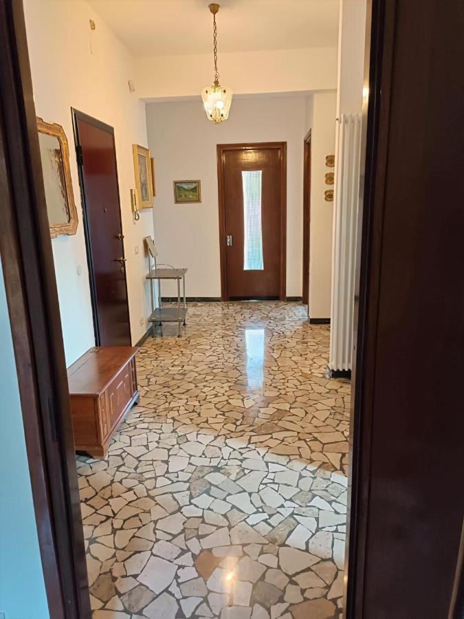 Appartamento Doppi Bagni Sei Posti Letto Viverone Exterior photo